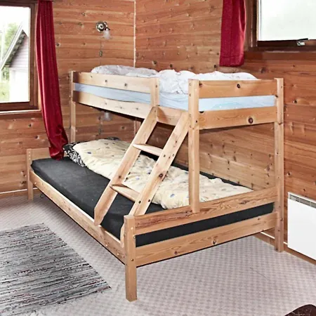 Five-bedroom In Holiday home *