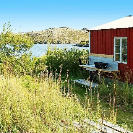 Five-bedroom In